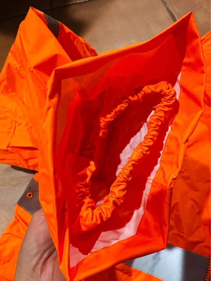 Portwest UH440 Hi-Vis Waterproof Rain Jacket - Size XL - photo 4