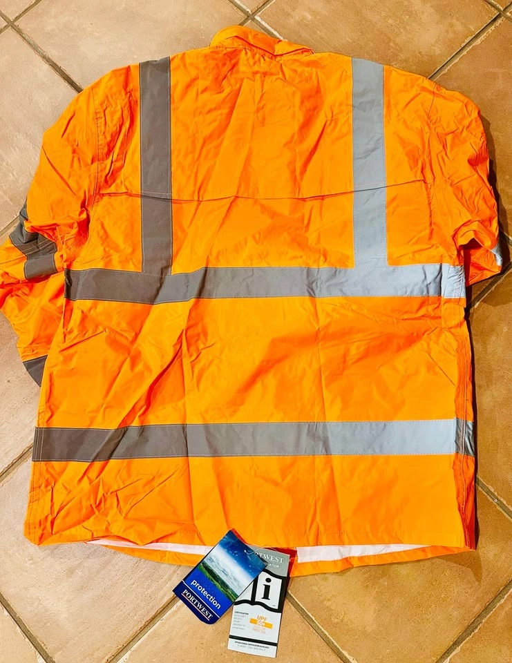 Portwest UH440 Hi-Vis Waterproof Rain Jacket - Size XL - photo 5