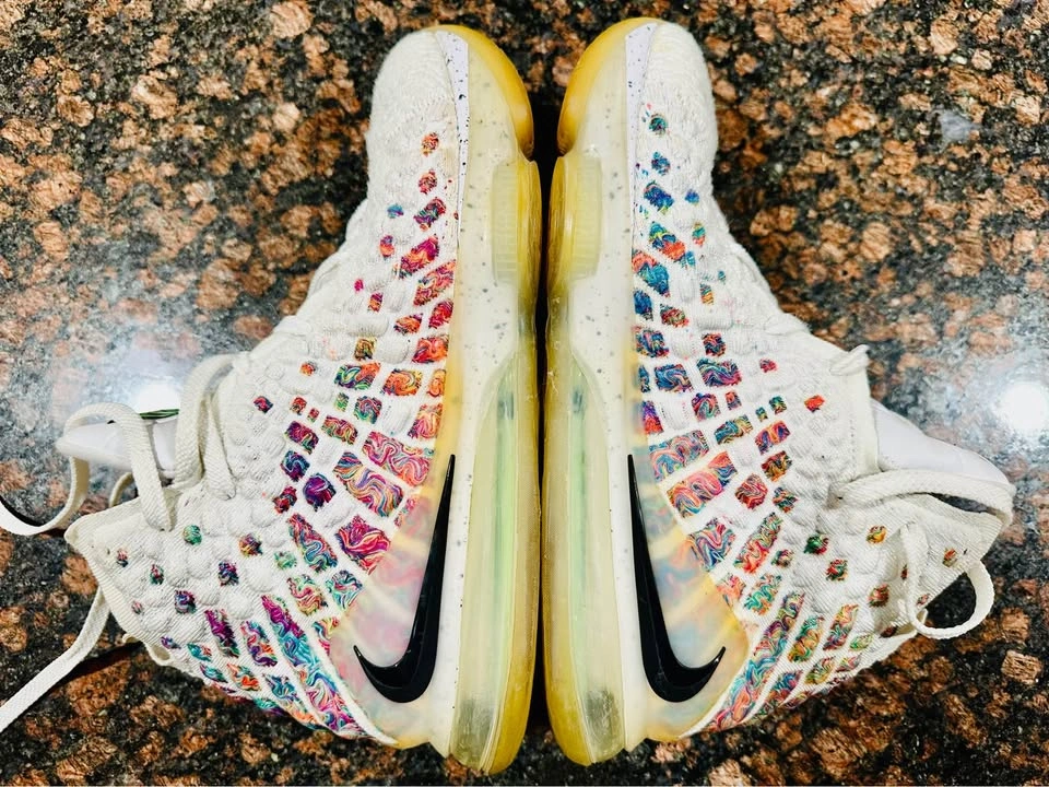 Nike LeBron 17 'Future Air' - photo 5