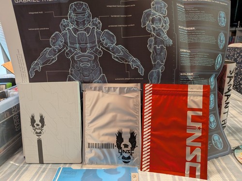 Halo 4 Limited Collector Edition - Microsoft Xbox 360 - photo 2