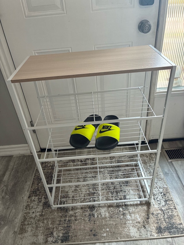 shoe rack