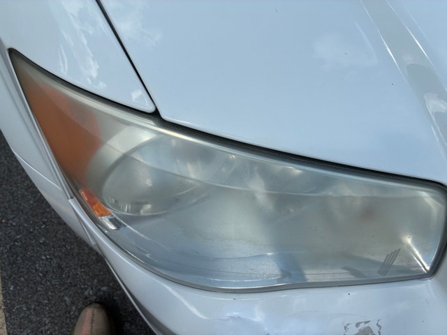 Headlight Restoration / Polishing Service