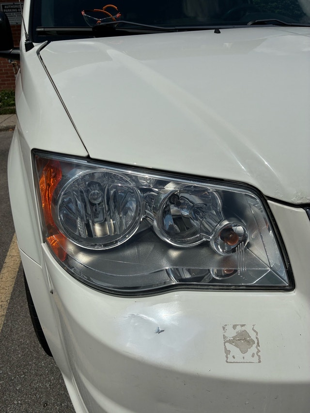 Headlight Restoration / Polishing Service - photo 2