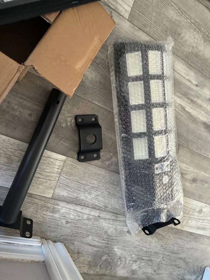 Baiston Solar Street Light - photo 2