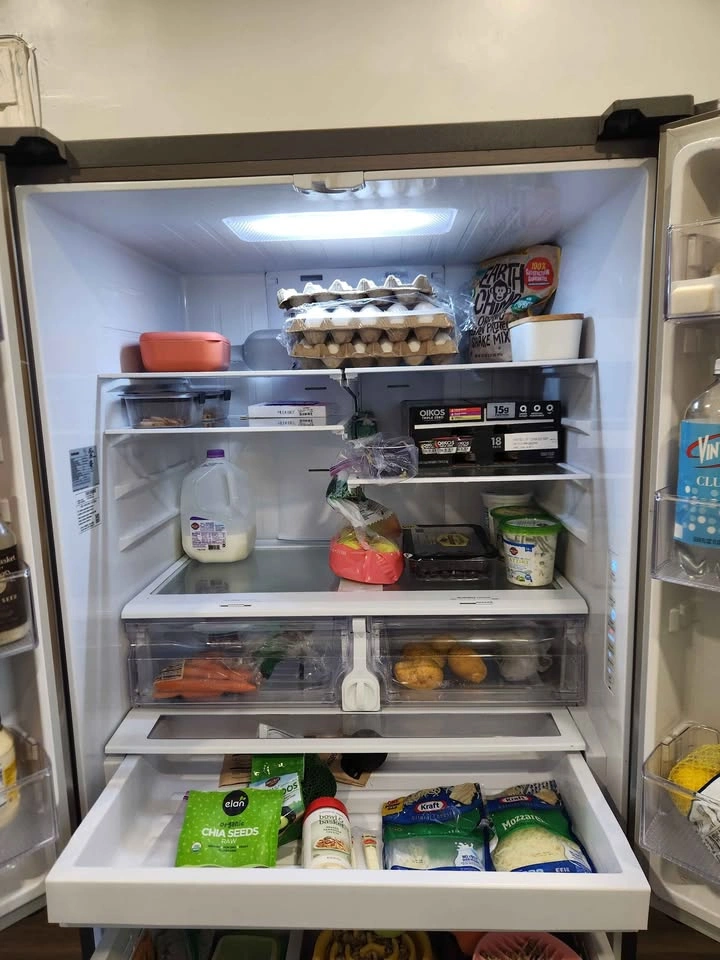 36" Samsung RF28T5001SR French Door Refrigerator - photo 3