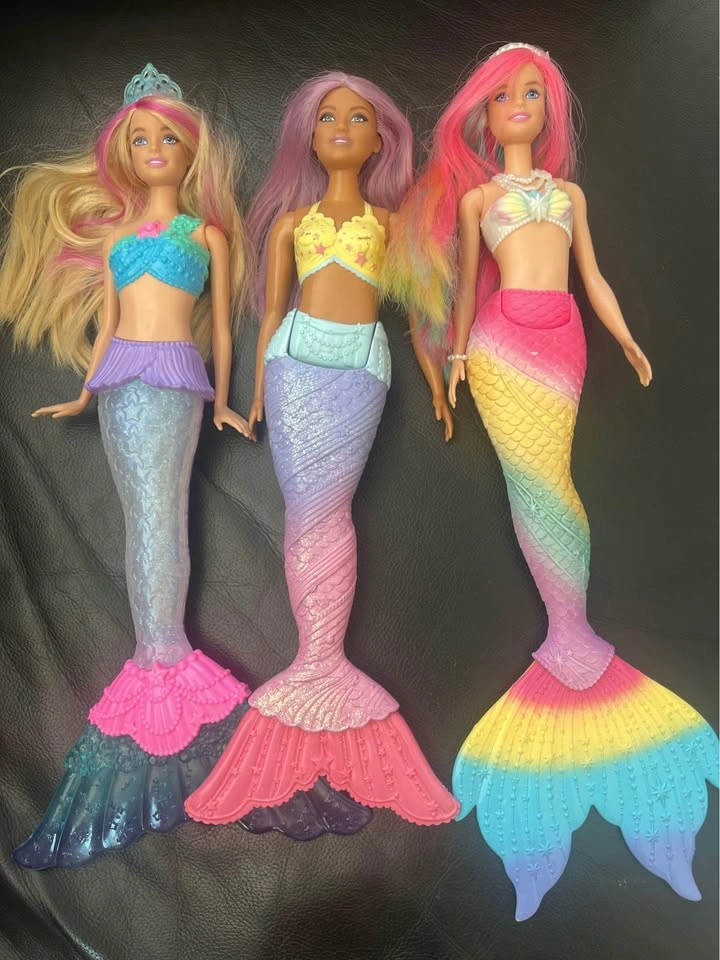 Trio of Mermaides