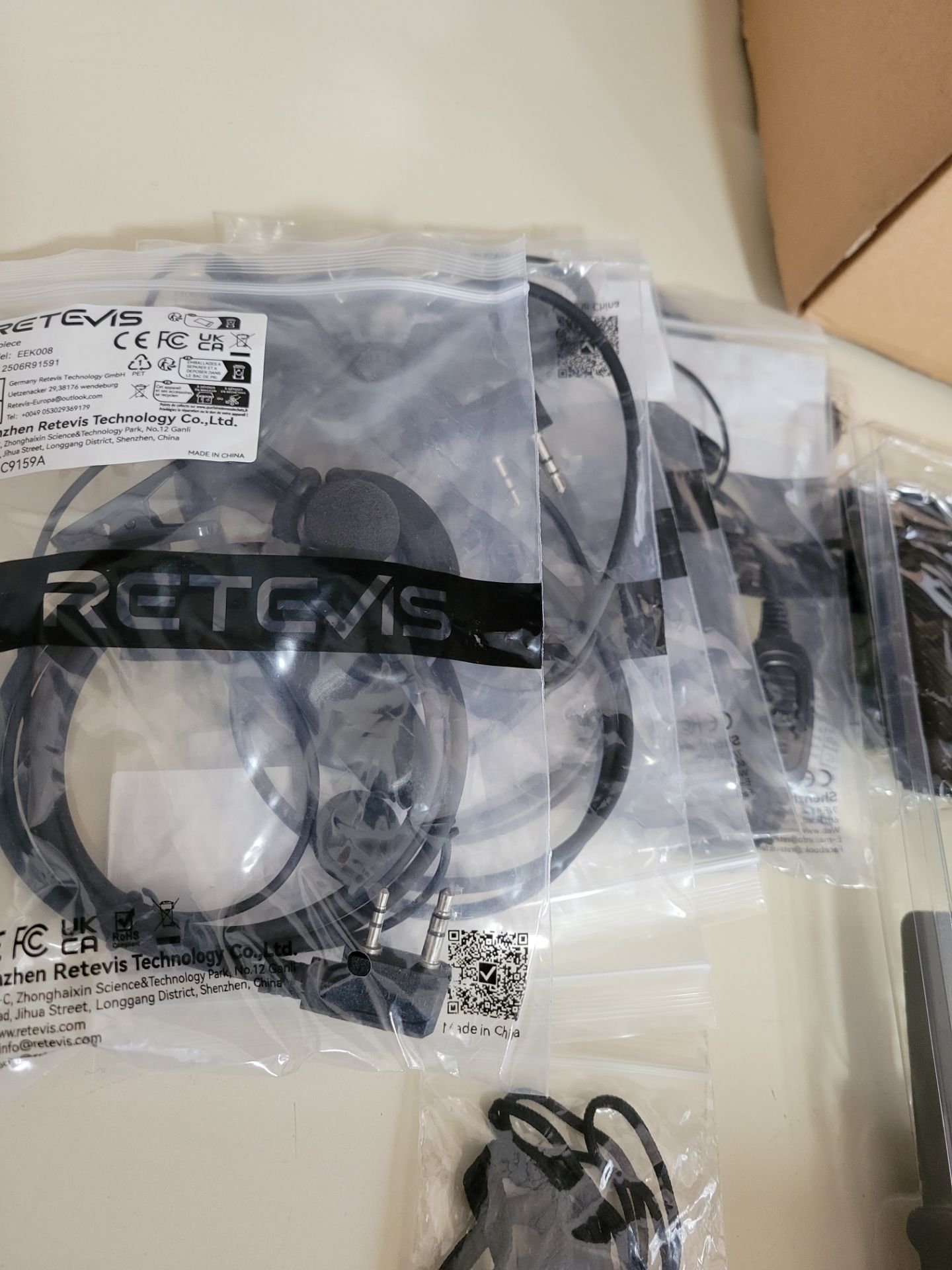 6 Pack Retevis RT68B Walkie Talkies Long Range Rechargeable - photo 4