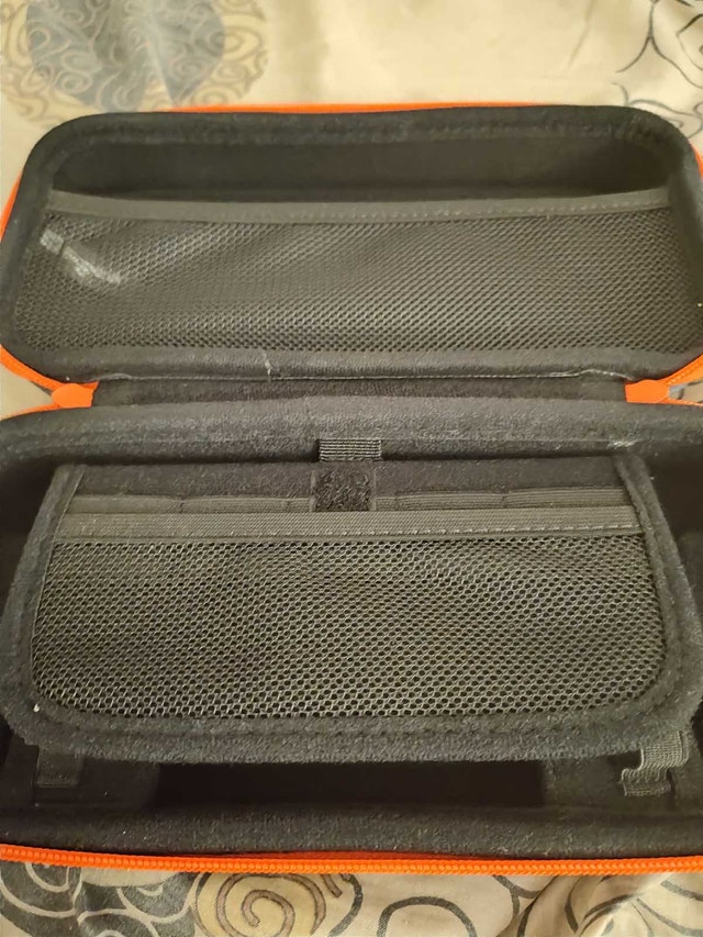 Colour Nintendo Switch Carrying Case - photo 2
