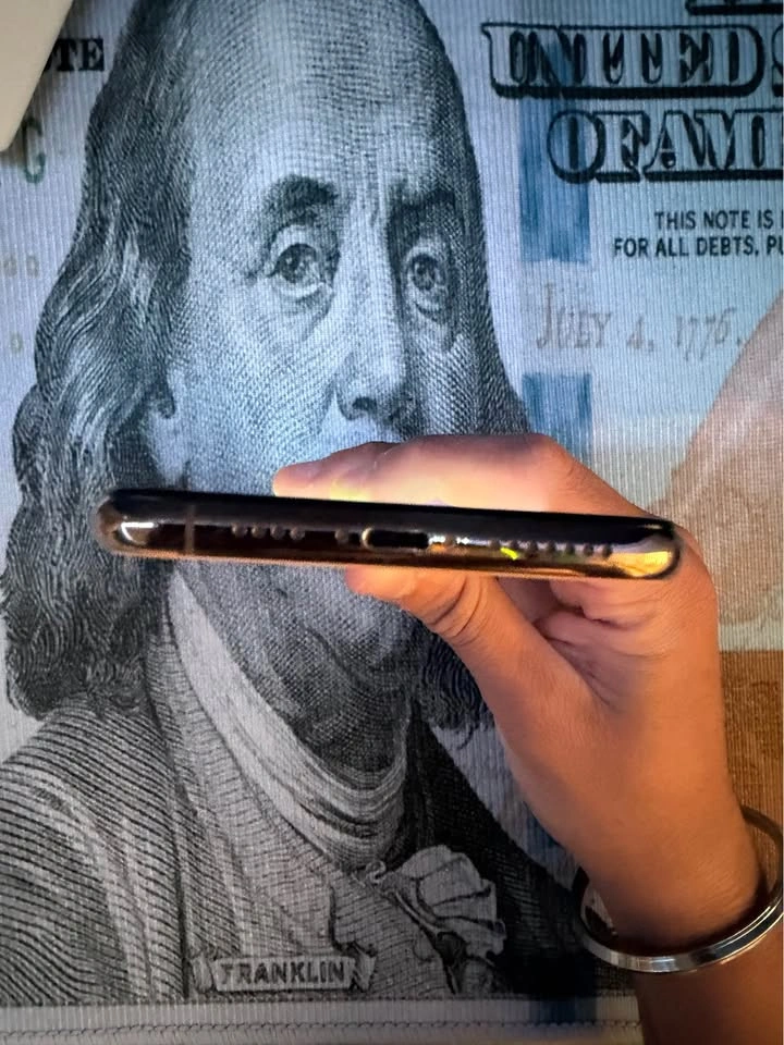 iphone 11 Pro Max Rose Gold - photo 3