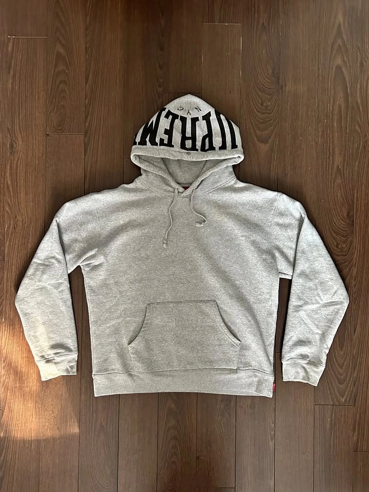 Supreme Mirrored Logo Hoodie (Size M)