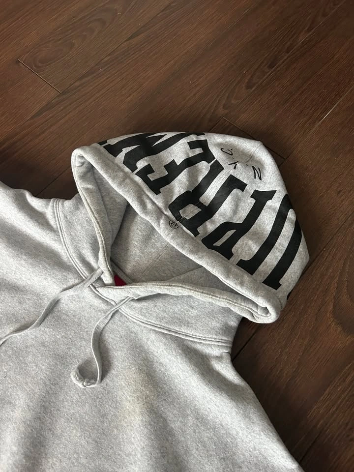 Supreme Mirrored Logo Hoodie (Size M) - photo 2