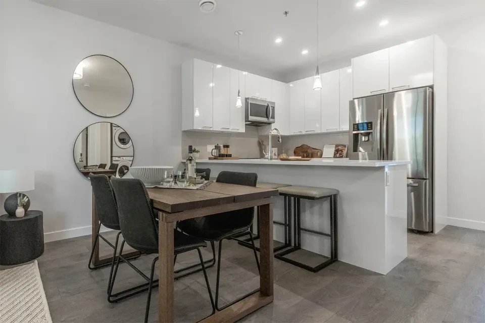 2026 DOWNTOWN MISSION Presale Low-Rise 1 Bed - photo 3
