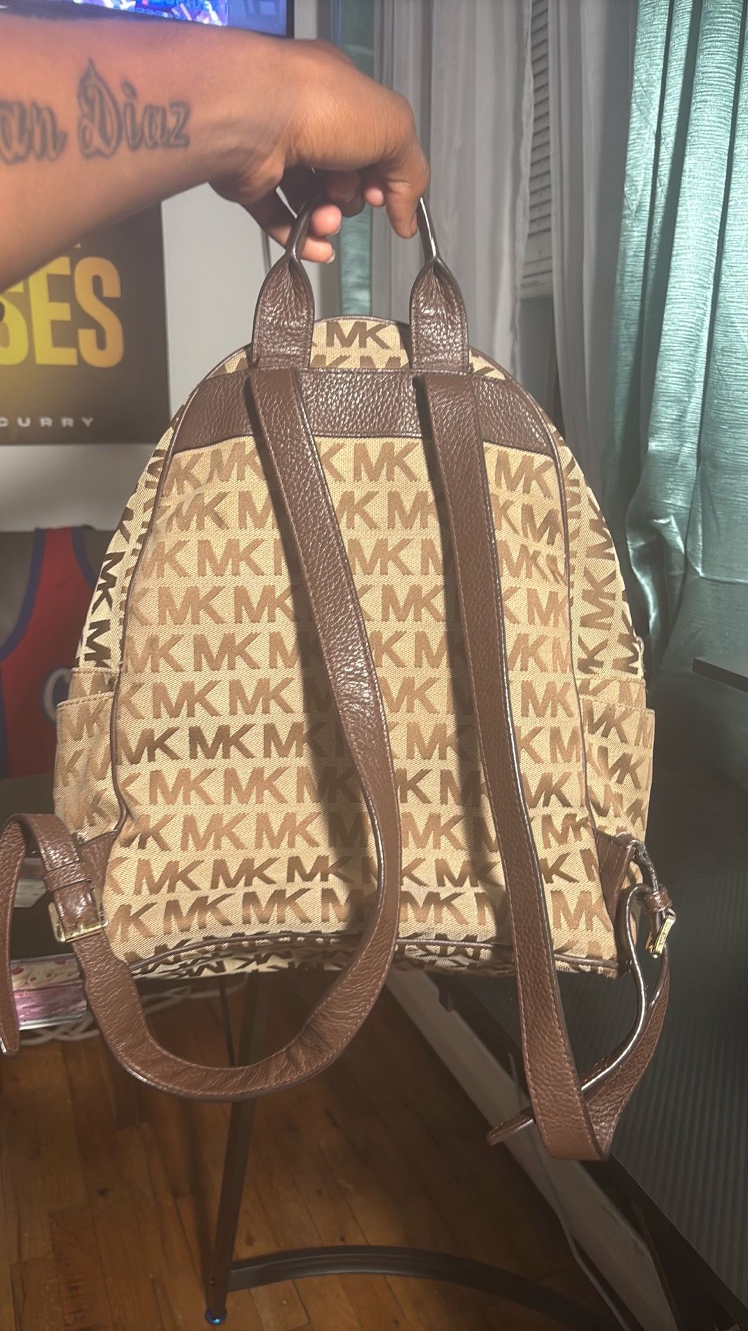 Michael kors woman’s backpack - photo 2