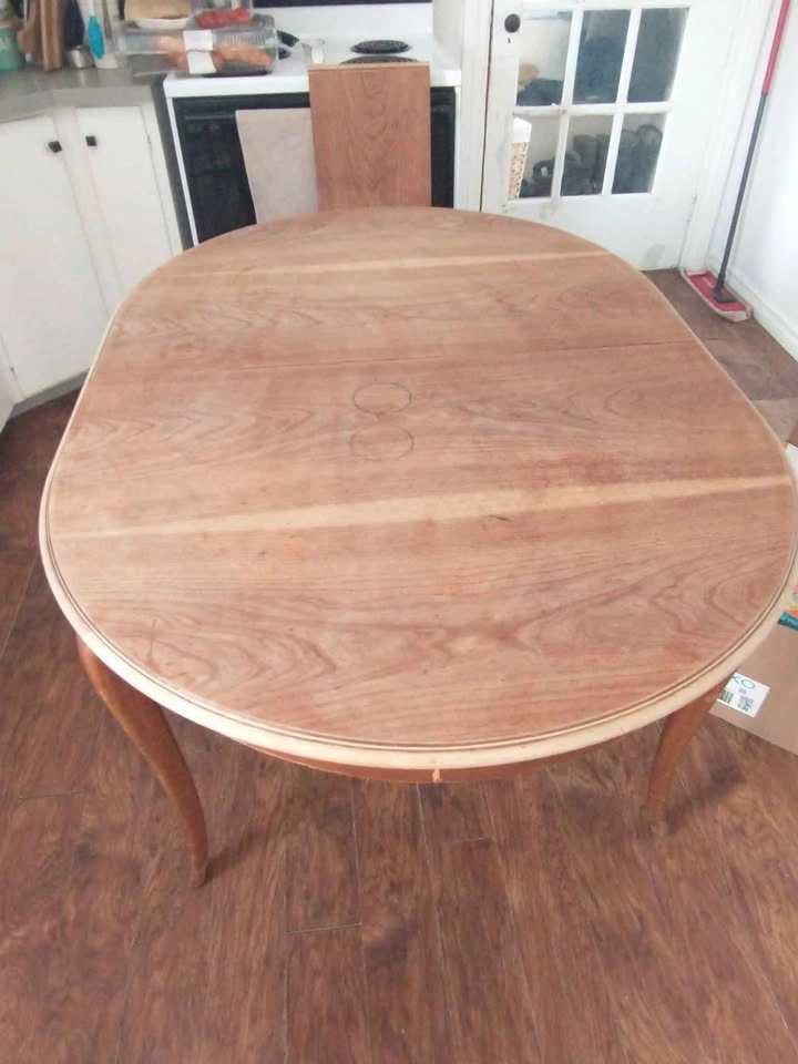 Solid Wood Oval kitchen table - photo 2