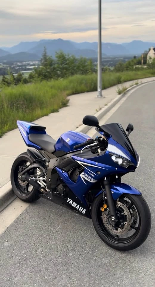 2009 Yamaha R6S