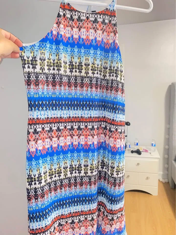 Party Dress + Pink Beach Dress image indicator(7)