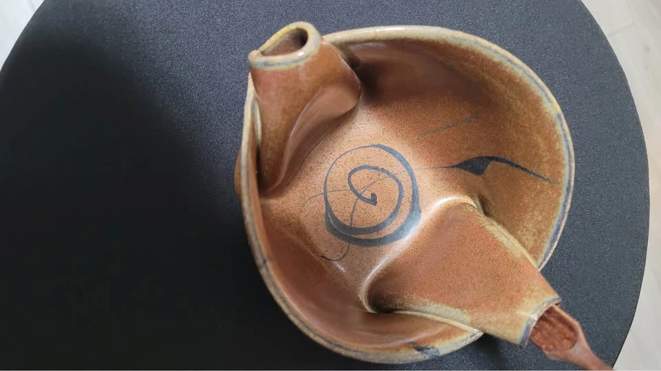 Pottery Butter Dish - photo 2