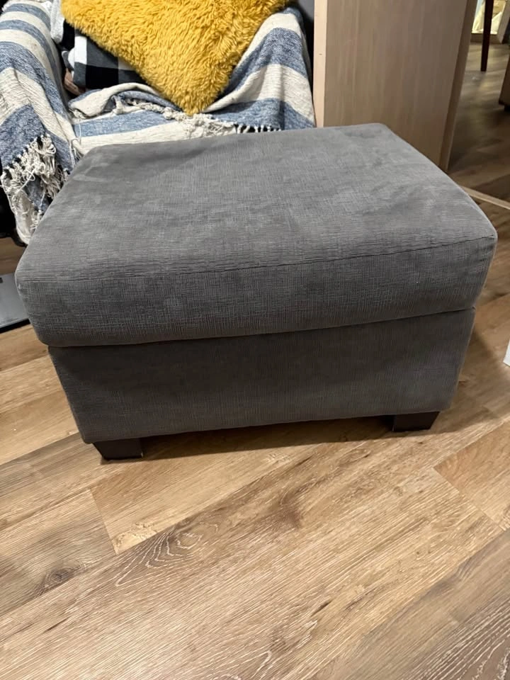Large Grey Velvet Ottoman | Premium Quality - photo 4