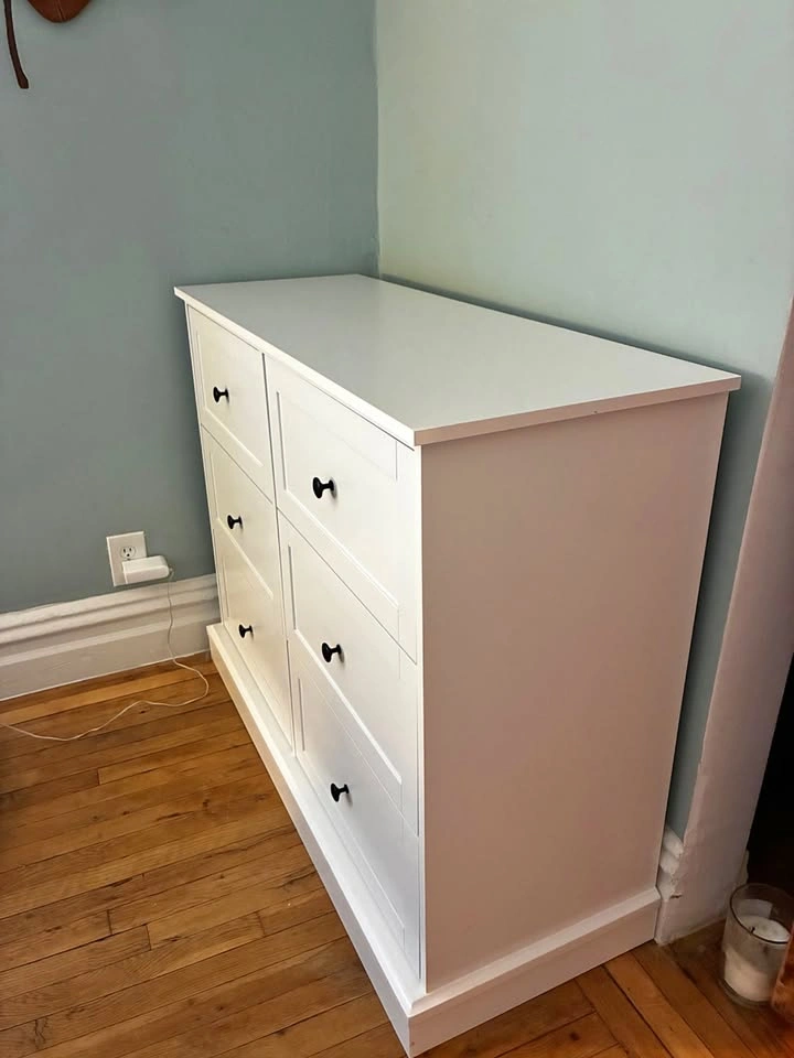 White 6 Drawer 42.51"