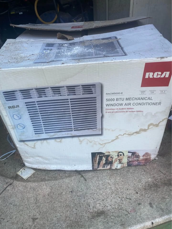 RCA 5000 BTU Mechanical Window Air Conditioner RACM5000-E - photo 3