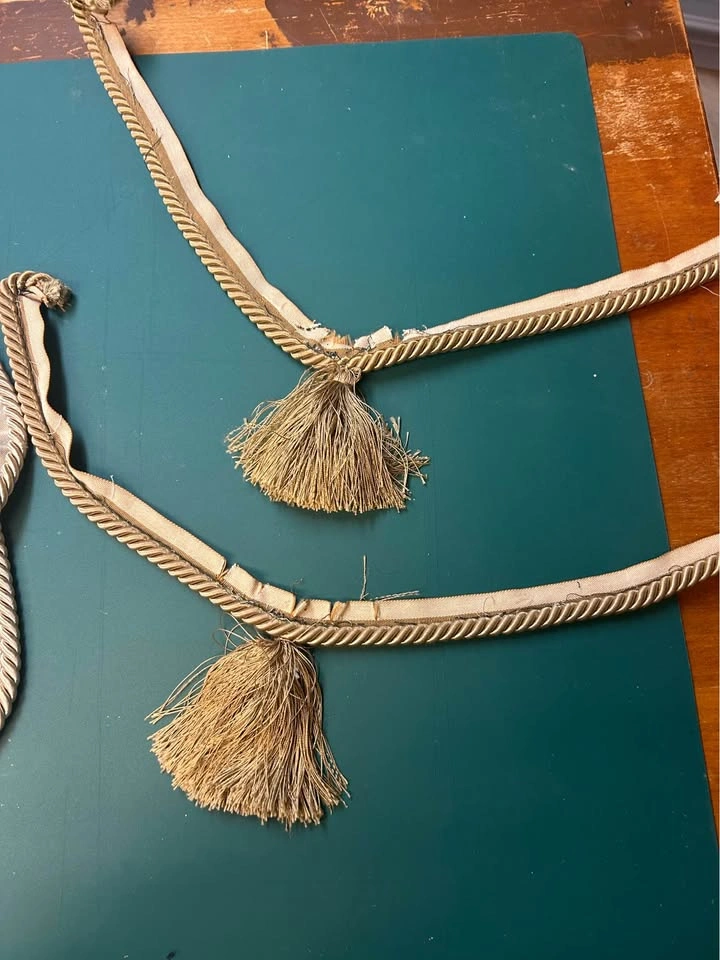 126” Gold Braided Cord and Tassel Cords for Sewing Projects - photo 2