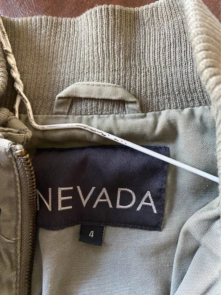 Nevada fall coat size 4 women’s, khaki green - photo 3