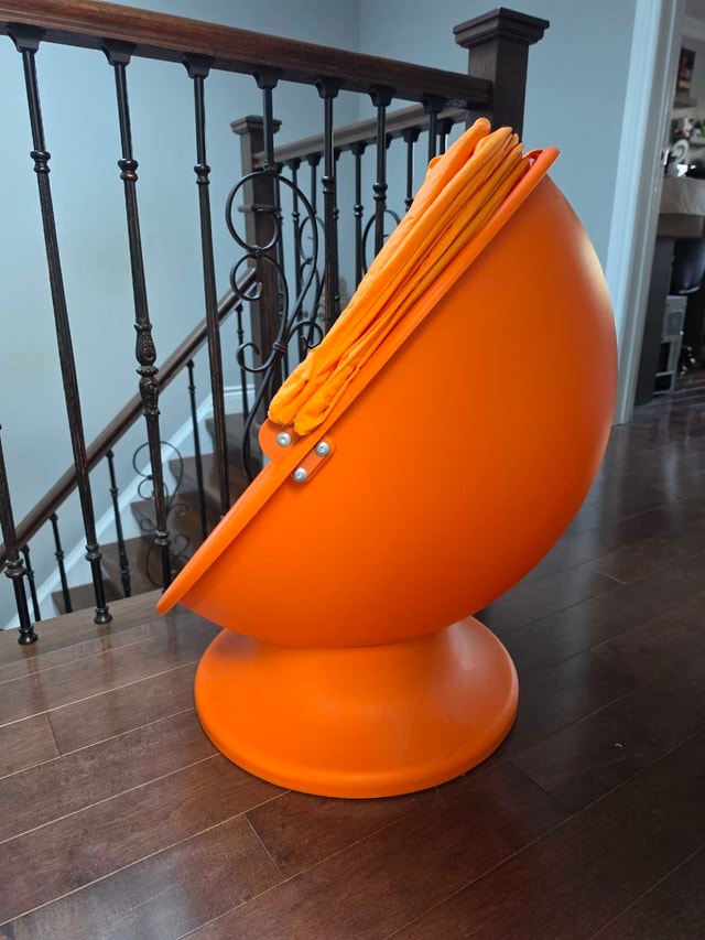 ikea kids chair - photo 3