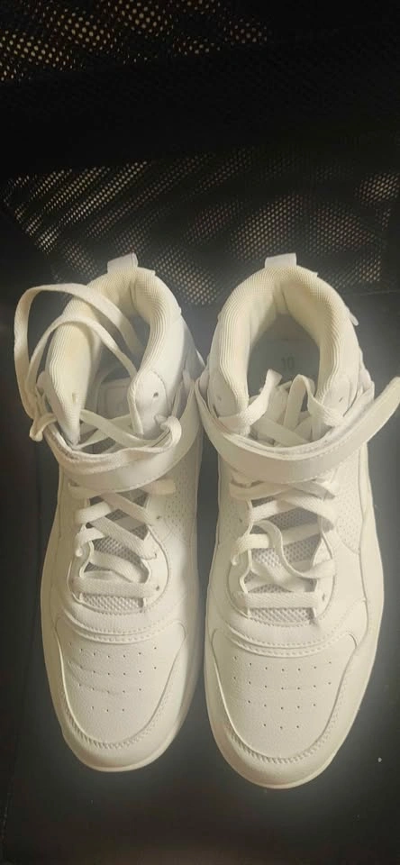 Women's basketball shoes sz 10 - photo 3