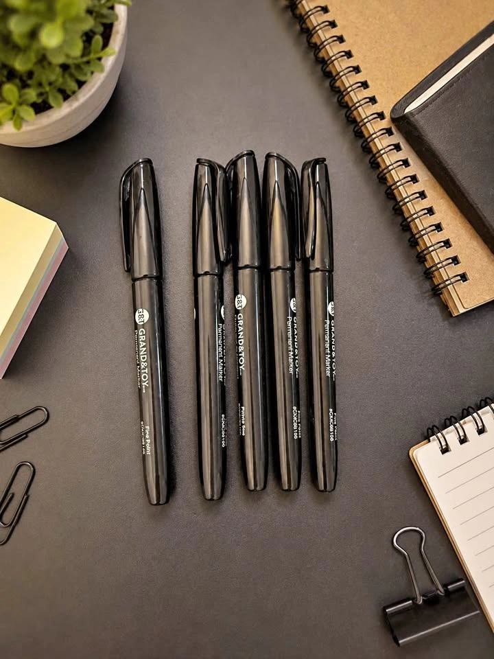 Set of 5 Black Permanent Markers – Office & School Supplies