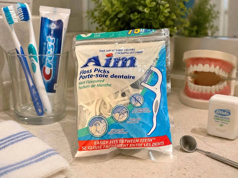 Aim Mint Flavoured Floss Picks – Dental Care