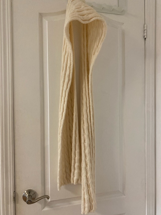 Handmade Cable Knit Hooded Scarf