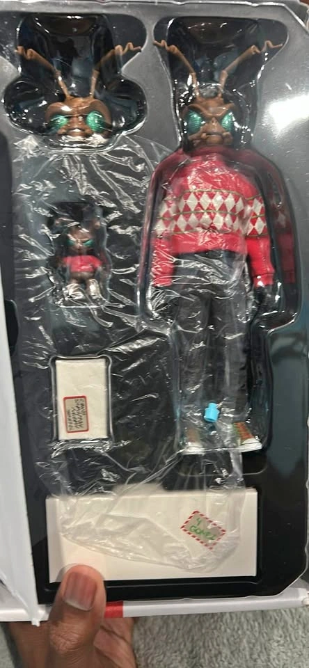Mezco Gomez