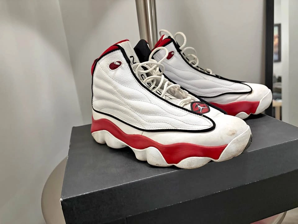 jordan pro strong (gs)