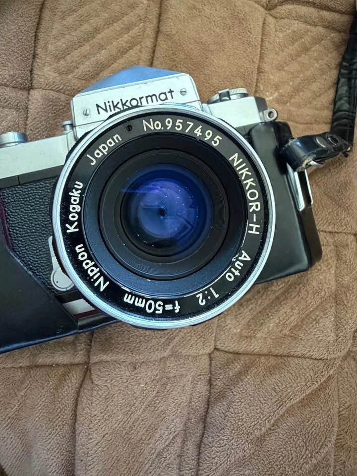 Vintage Nikkormat Camera, Nikkor Lens, and Ansco Bundle - photo 2