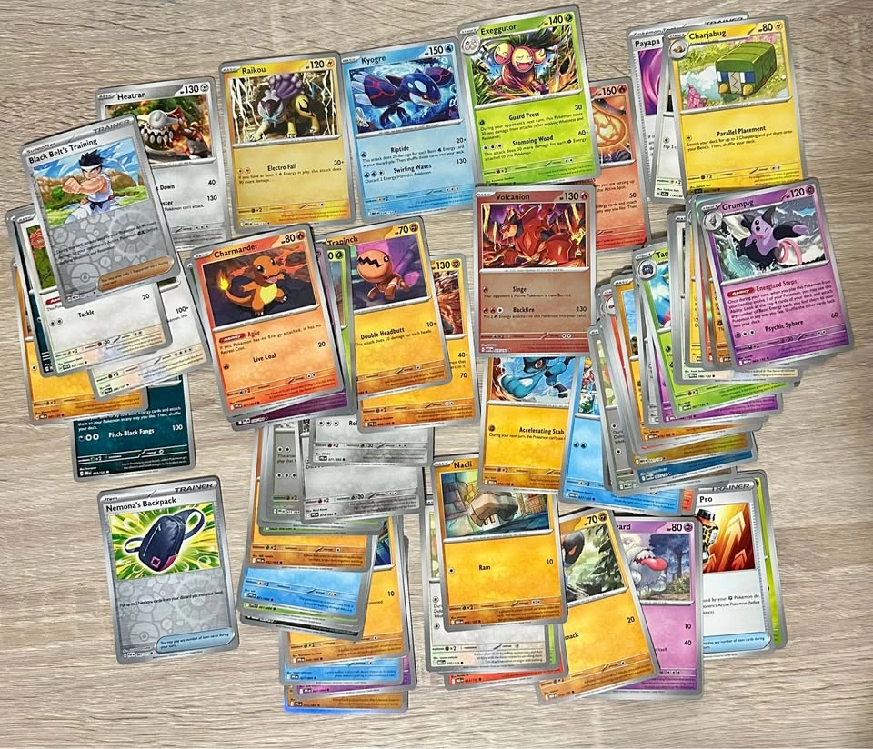 Huge Pokemon Lot Rare Holo EX IR RR Vintage - photo 5