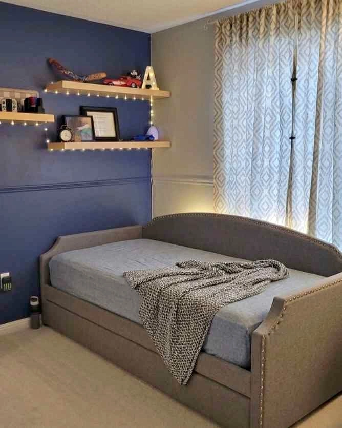 Grey Upholstered Daybed with Trundle
