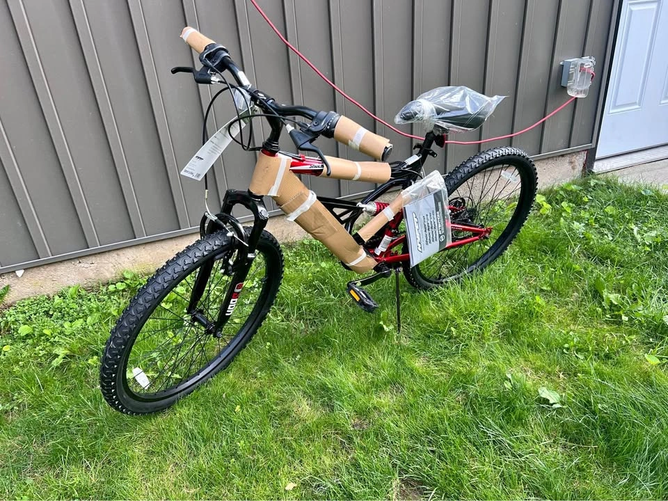 Hyper Bicycles 24” Shocker Mountain Bike, Youth, Red