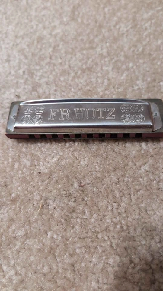 The Canadian Ace Harmonica - photo 3
