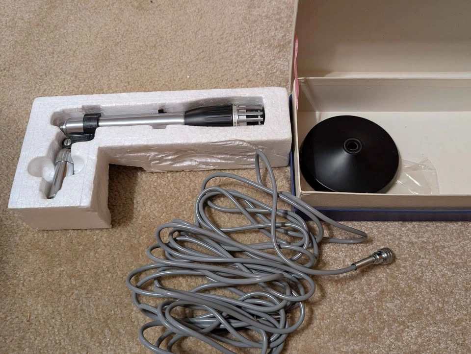 Kent Dynamic Microphone Model DM-10A - photo 3