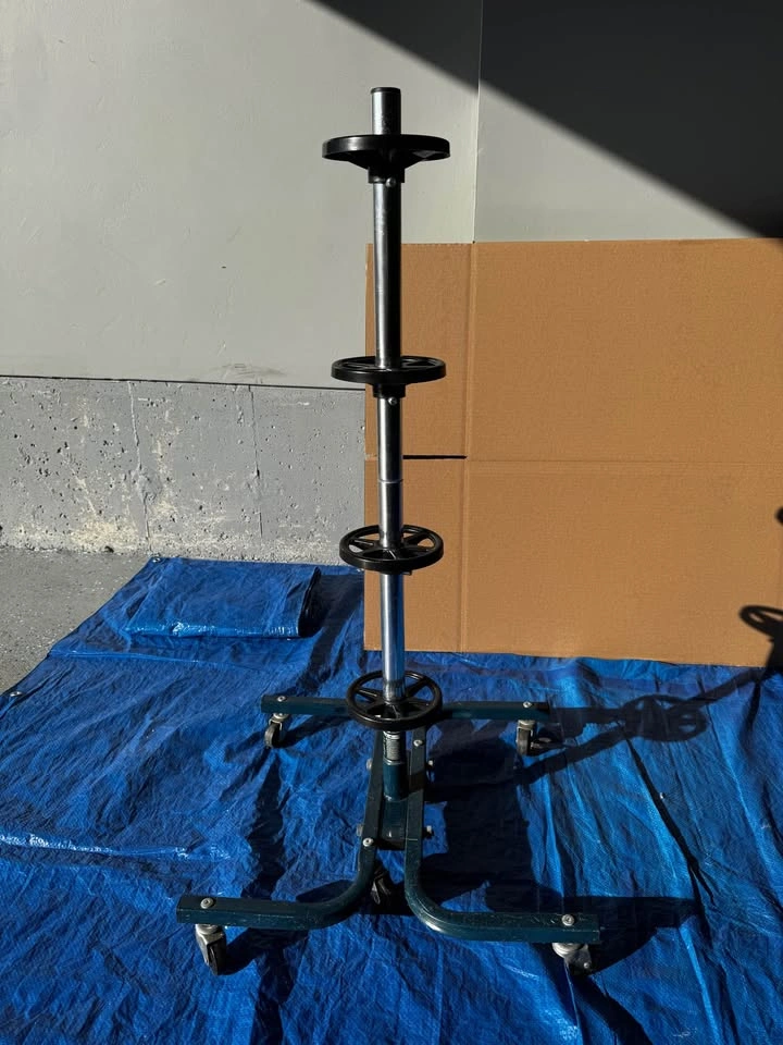 Aluminum Tire Stand on Wheels - photo 2