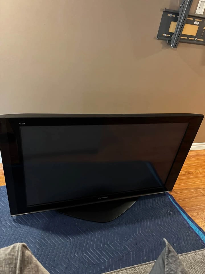 Panasonic Viera 50” 1080P Plasma HDTV - TH-50PZ77U - photo 2