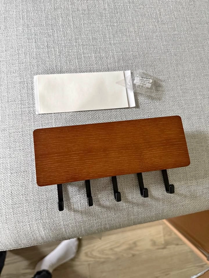 Key mount holder with storage and adhesive/screws