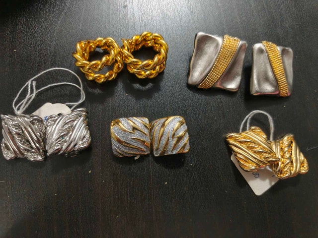 Vintage Fashion Earring Collection - photo 2