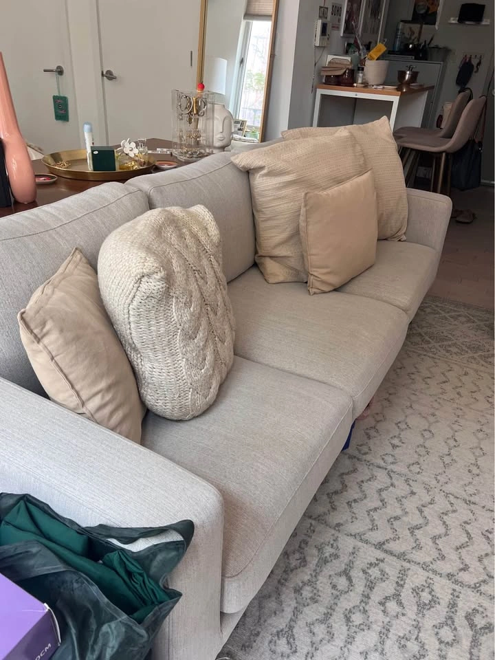 Grey Couch - photo 3