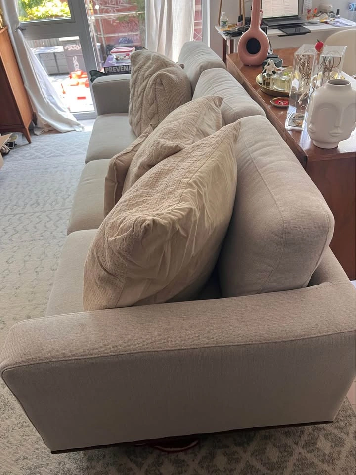 Grey Couch - photo 5