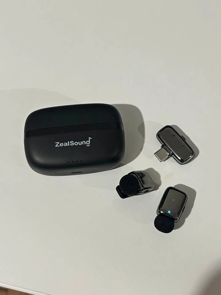 Mini Wireless Lavalier Microphone