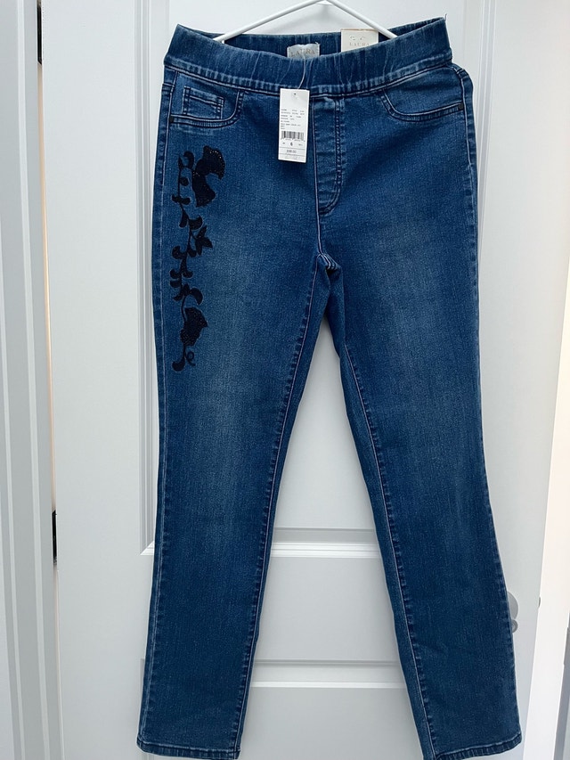 Laura Canada Pull-On JEANS