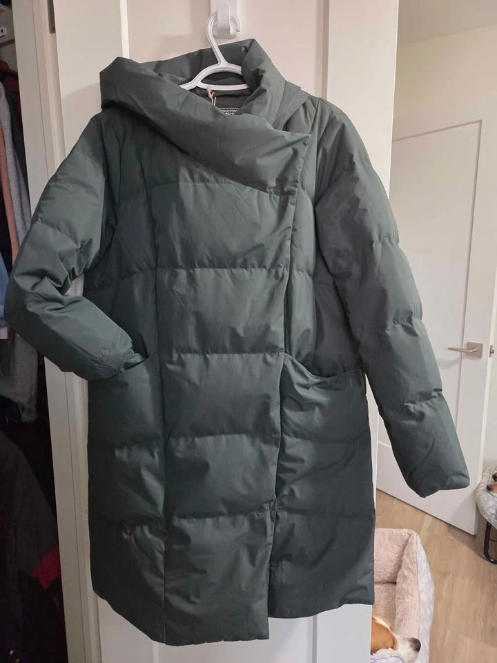 Women's Mountain Warehouse Cosy Wrap II size 8 (fits like 10) - photo 2