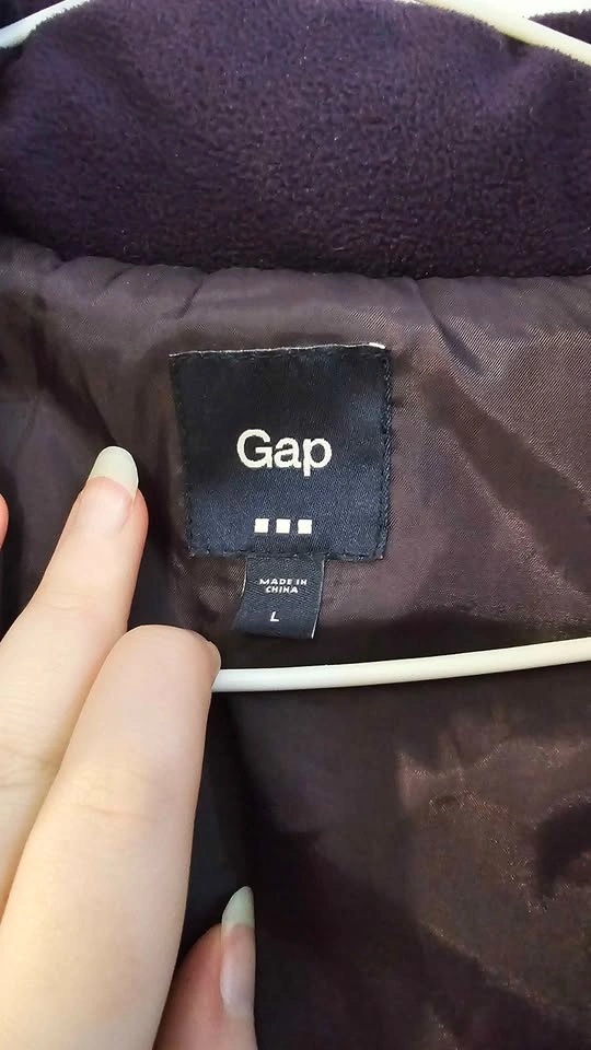 [Size M] Gap brand purple puffer jacket - photo 3