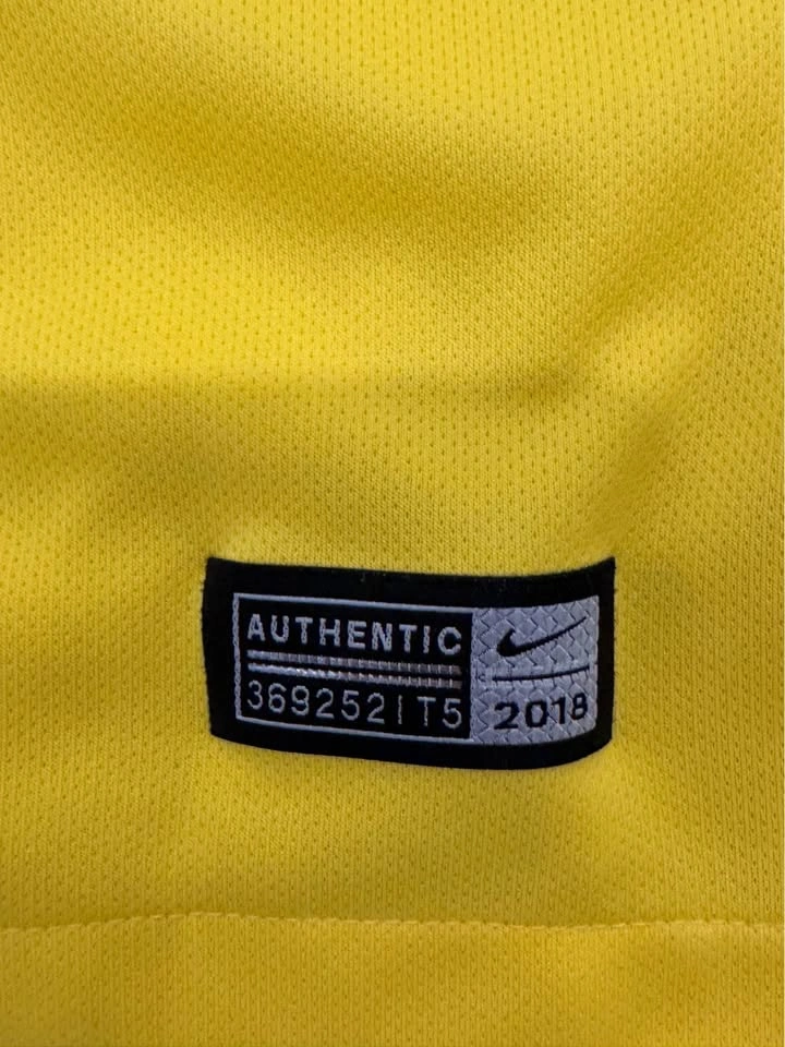 Authentic Nike Brazil 2018 World Cup Home Soccer Jersey - Men's - photo 2